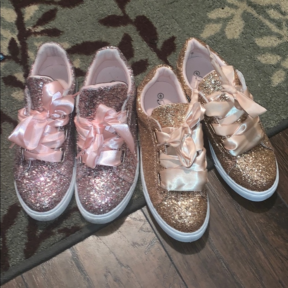 AWESOME glitter sneakers women’s size 8